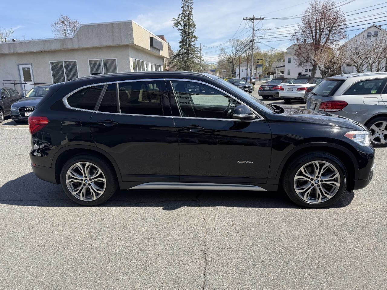 Used 2017 BMW X1 xDrive28i AWD/4WD image 10