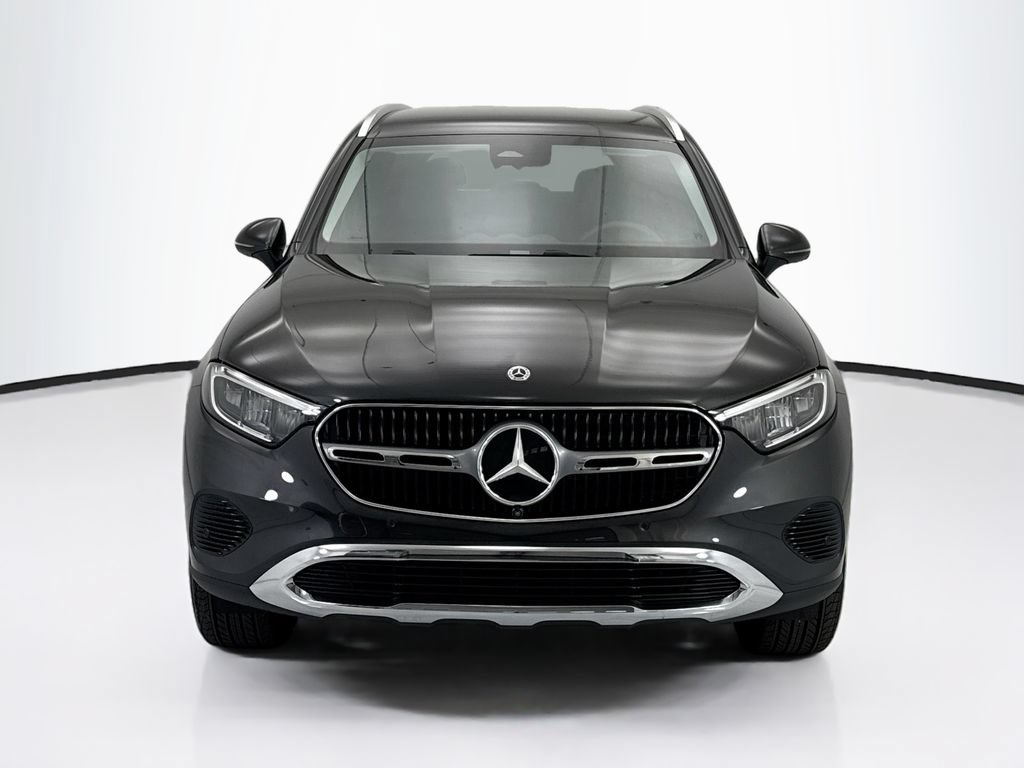 Certified 2026 Mercedes-Benz GLC 300 image 2