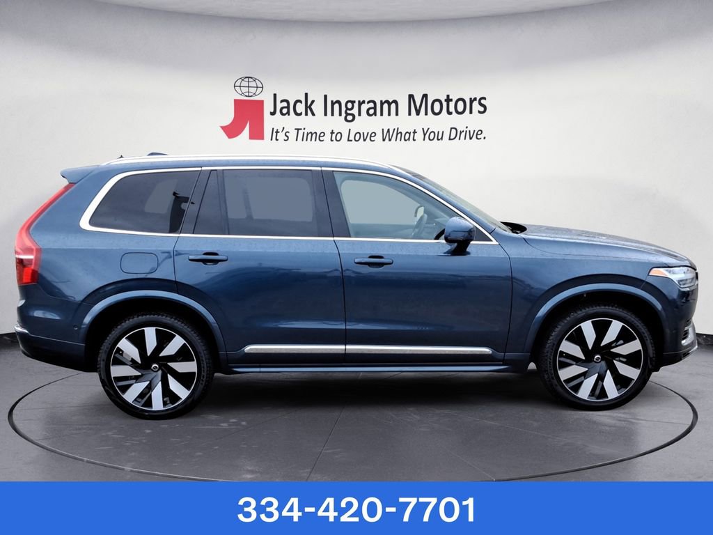 New 2025 Volvo XC90 T8 Ultra w/ Protection Package Premier image 6