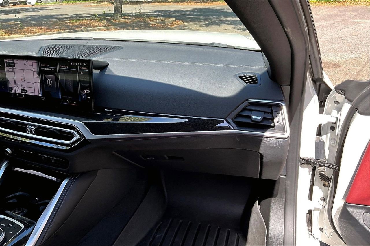 Used 2024 BMW 430i Convertible w/ M Sport Package image 19