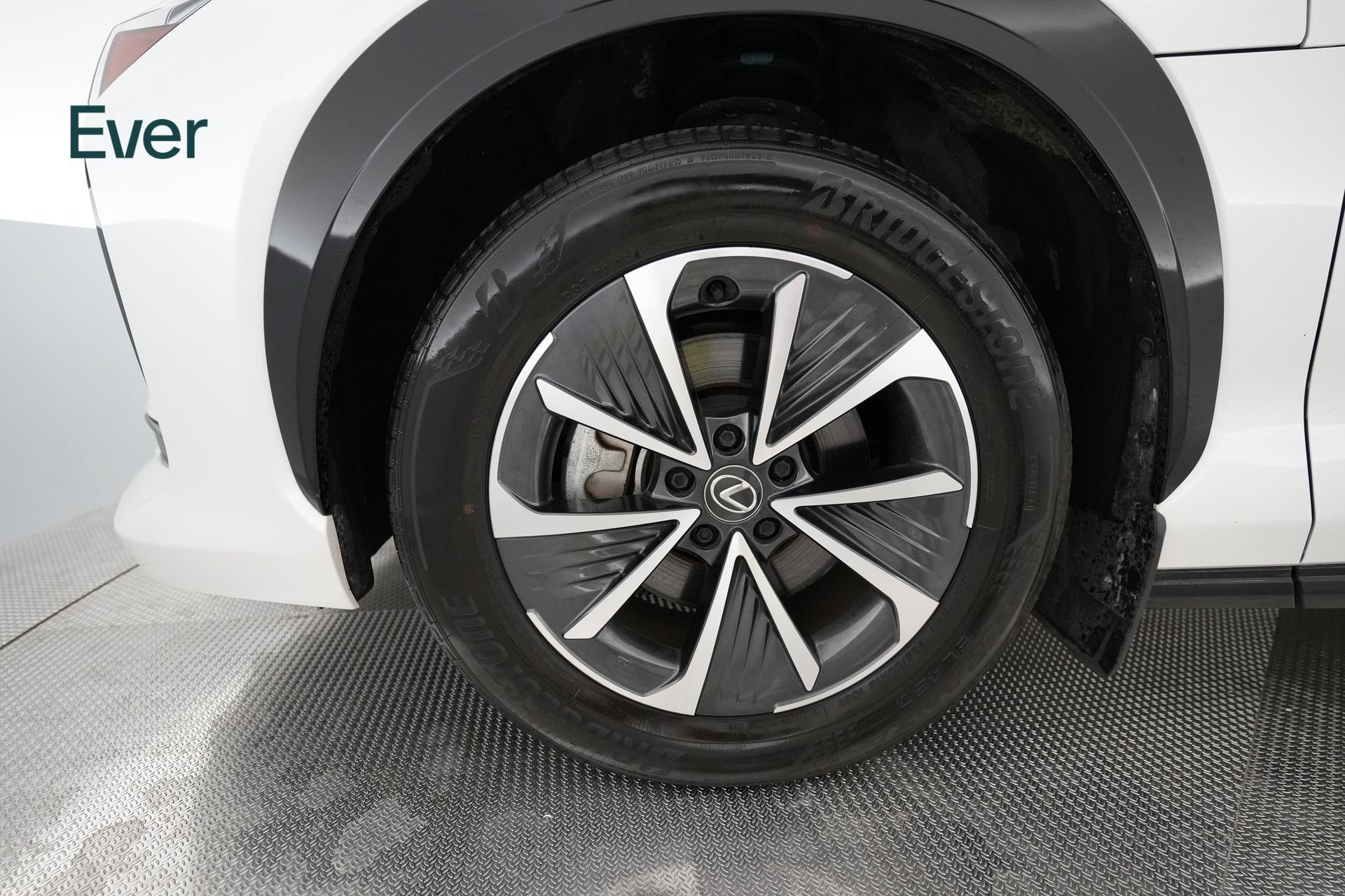 Used 2024 Lexus RZ 450e Premium w/ Accessory Package (Z1) AWD/4WD image 18