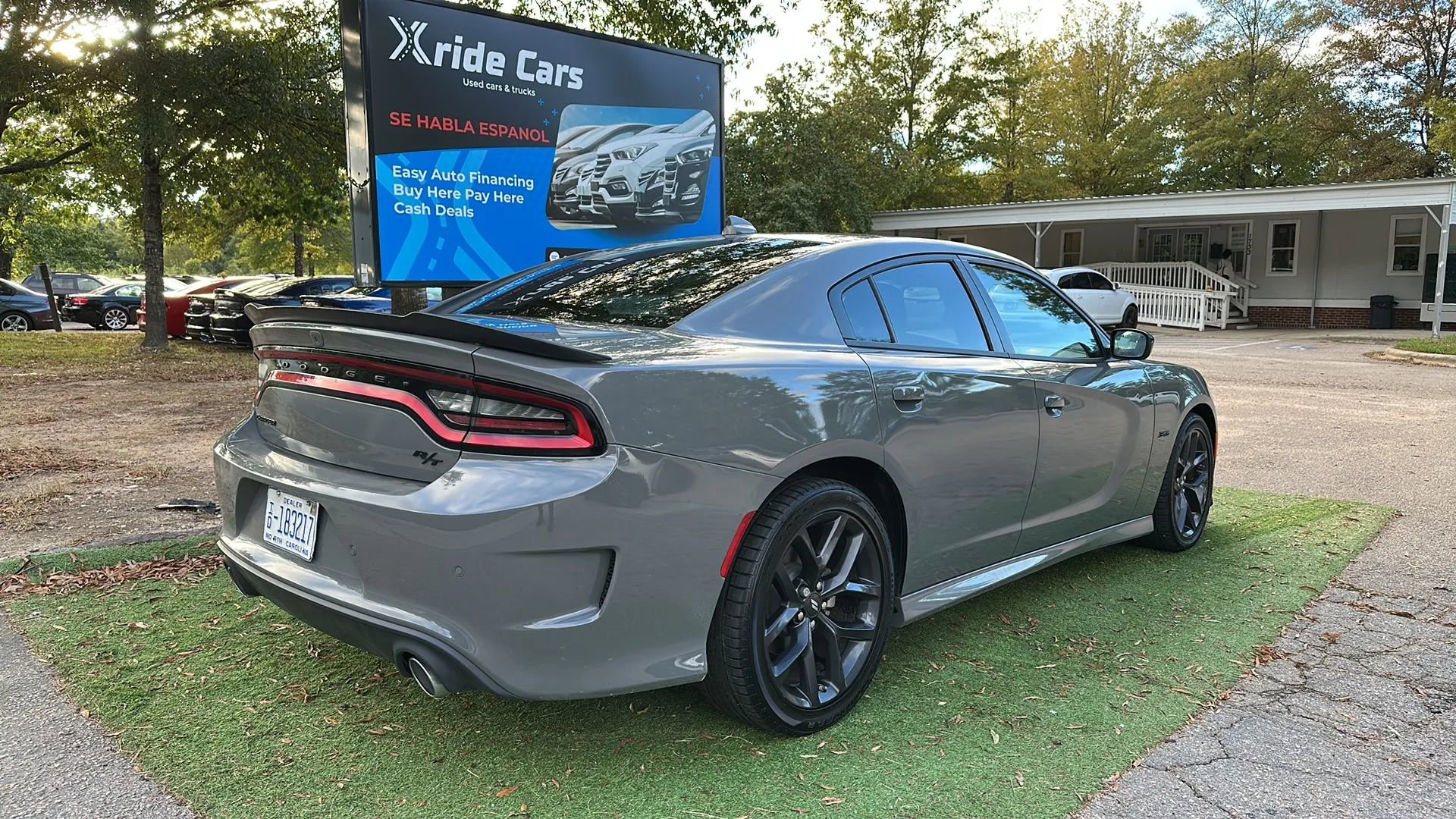 Used 2023 Dodge Charger R/T w/ Blacktop Package image 9