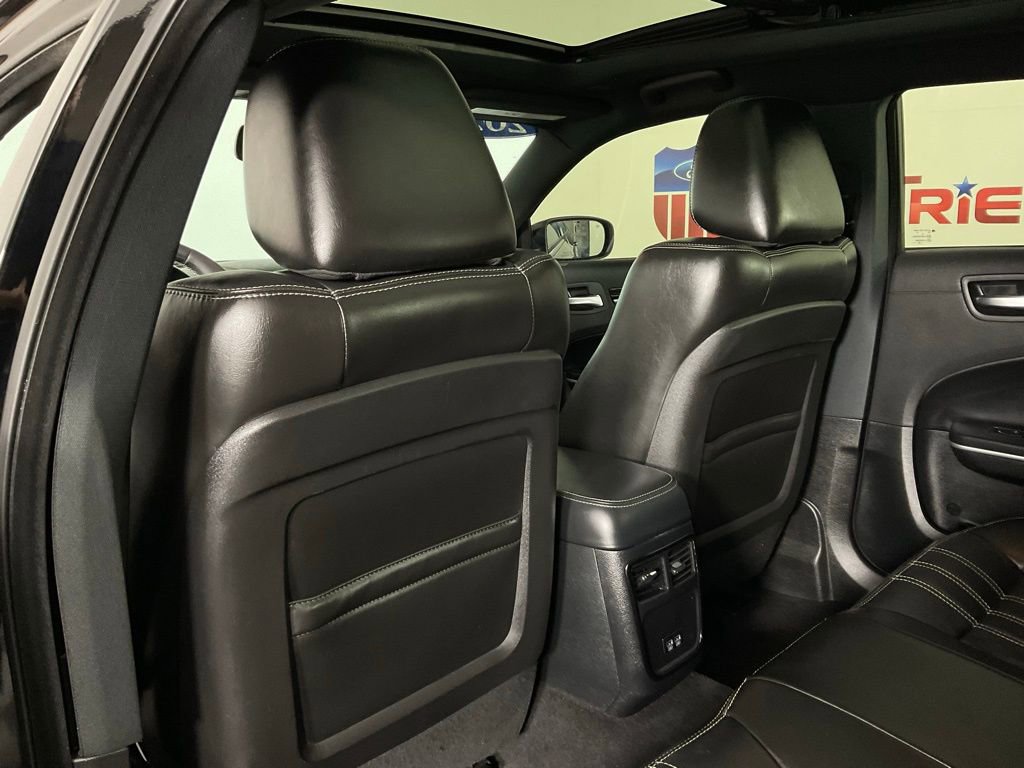 Used 2020 Chrysler 300 S image 15