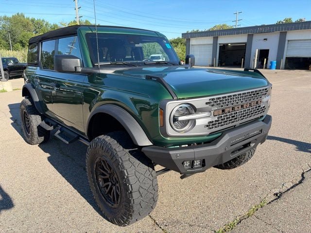 Used 2024 Ford Bronco Badlands AWD/4WD image 3