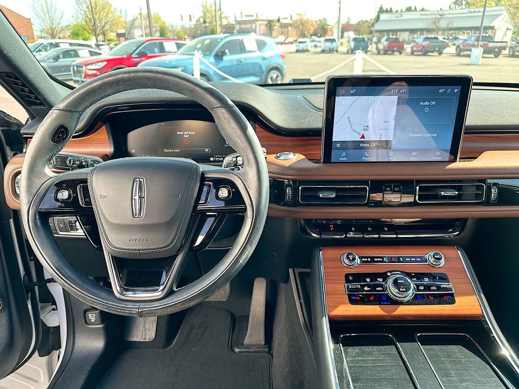 Used 2020 Lincoln Aviator Reserve w/ Elements Package Plus image 19