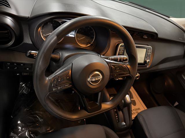 Used 2024 Nissan Kicks S FWD image 17
