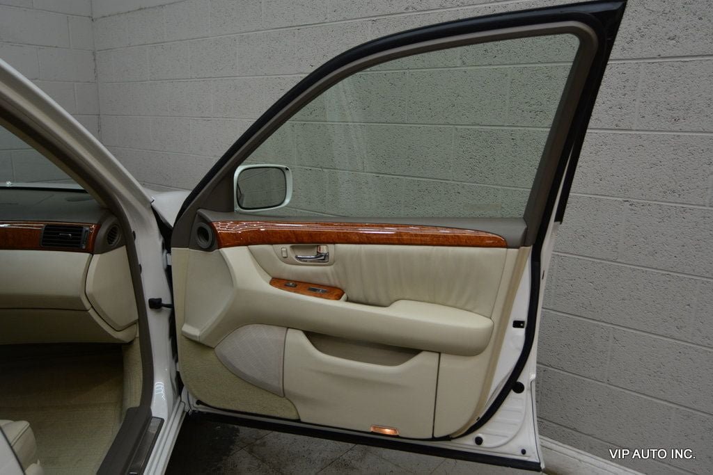 Used 2001 Lexus LS 430 RWD image 46