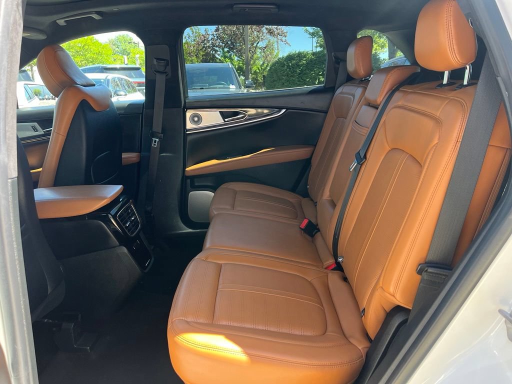 Certified 2022 Lincoln Nautilus Black Label AWD/4WD image 13