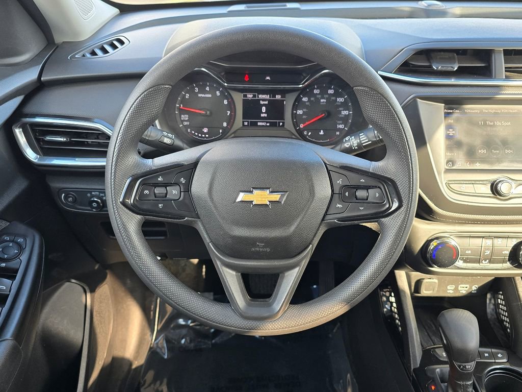 Used 2022 Chevrolet TrailBlazer LT image 27