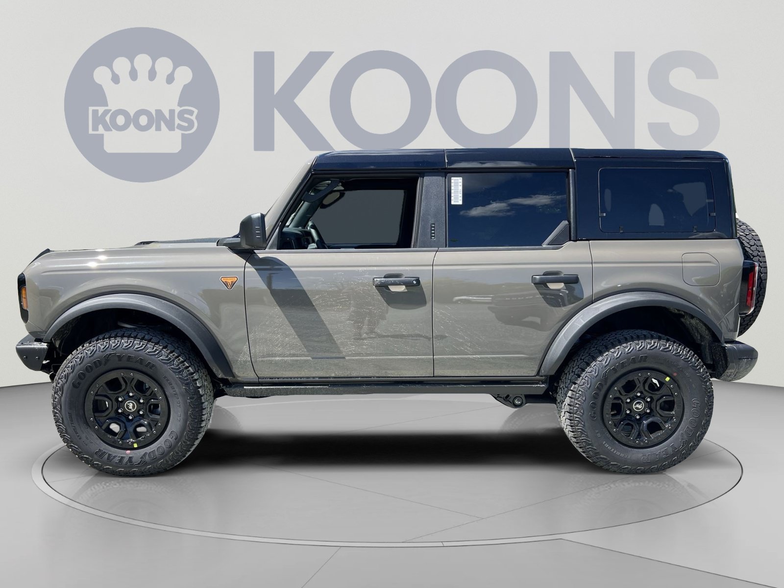 New 2026 Ford Bronco Badlands AWD/4WD image 2