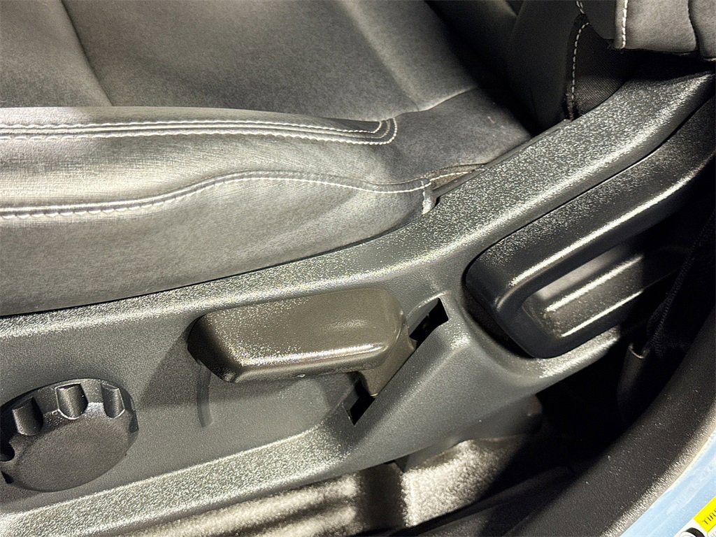 Used 2025 Ford Bronco Badlands image 25