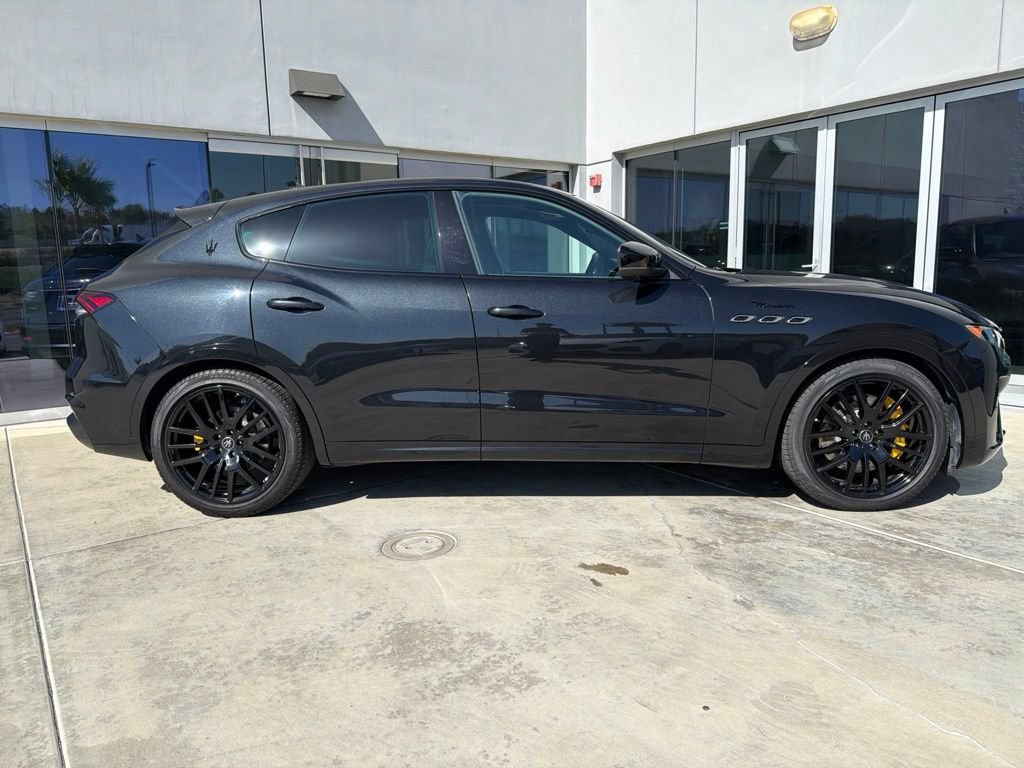 Certified 2022 Maserati Levante Modena AWD/4WD image 9