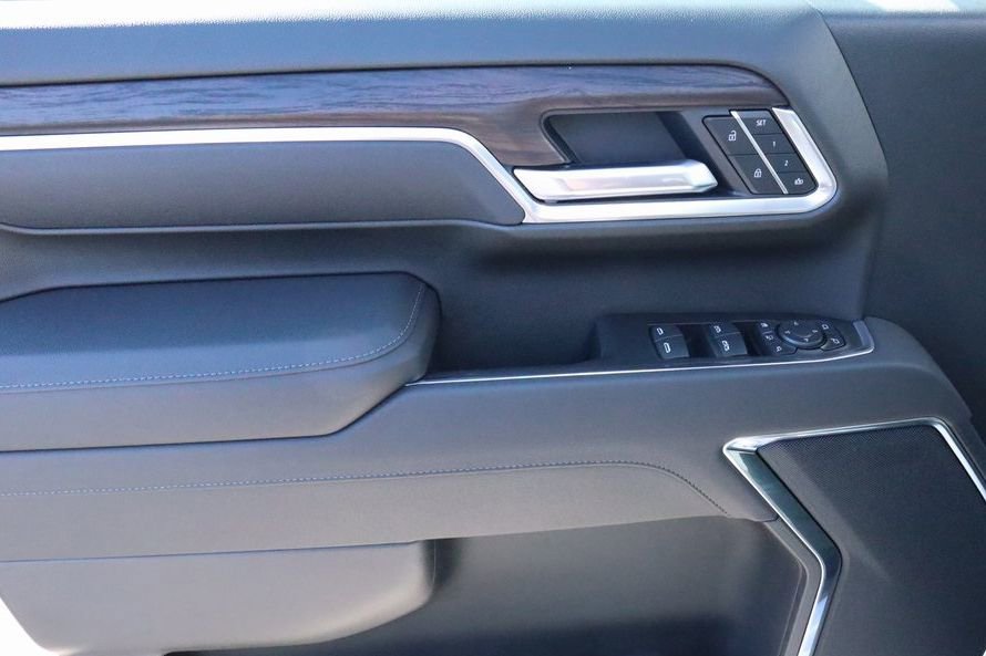 New 2026 GMC Sierra 2500 SLT w/ LPO, GMC Protection Package image 15