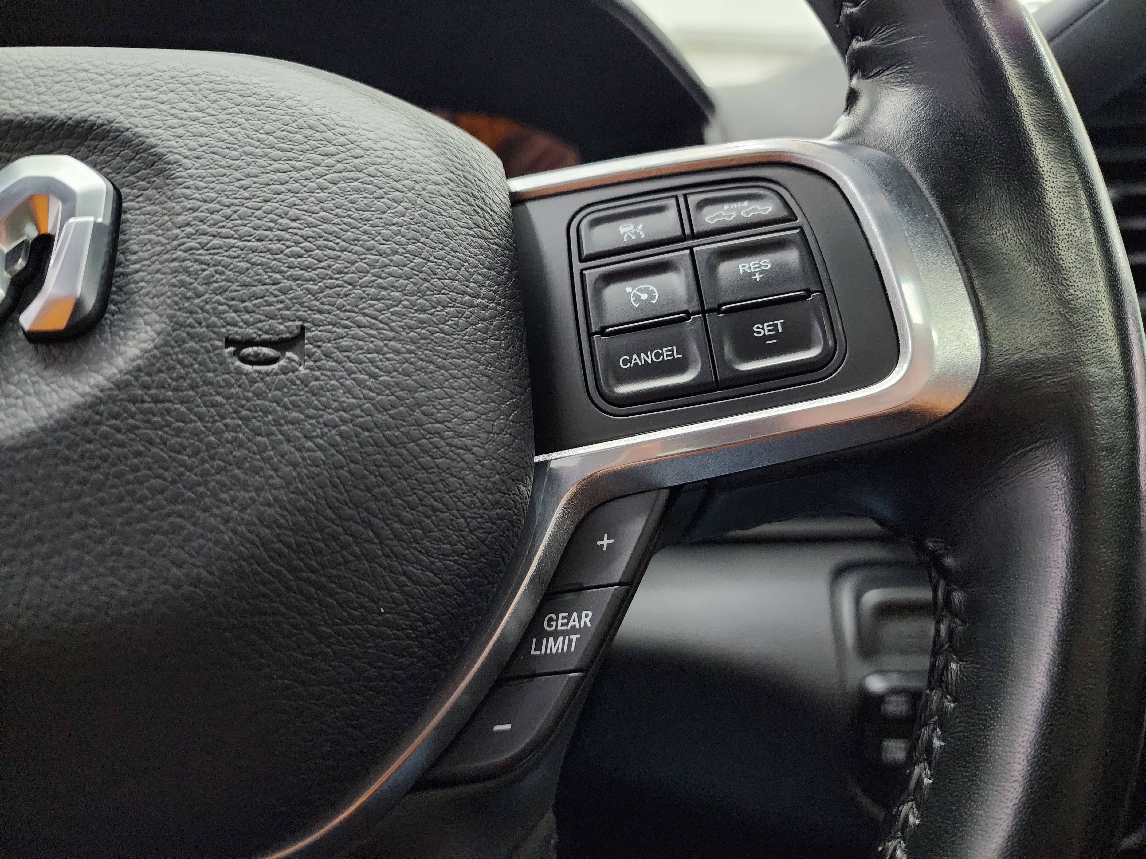 Used 2020 RAM 2500 Laramie image 16