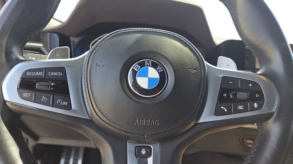 Used 2022 BMW 440i xDrive Convertible w/ M Carbon Exterior Package AWD/4WD image 19