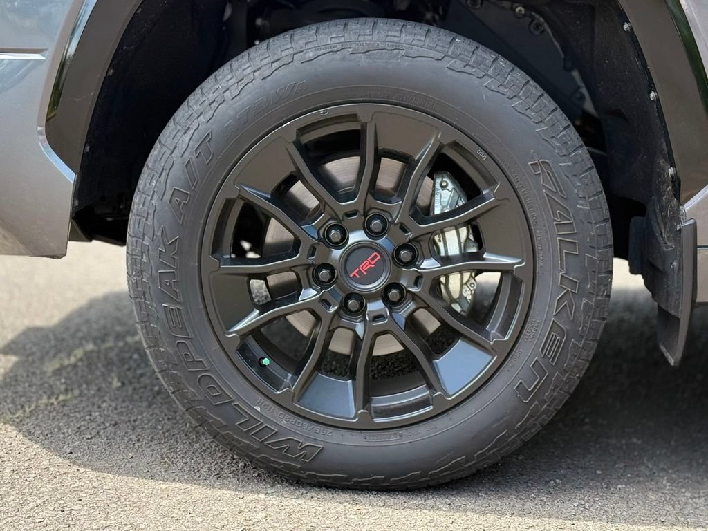 Used 2022 Toyota Tundra 1794 Edition w/ TRD Off-Road Package AWD/4WD image 9