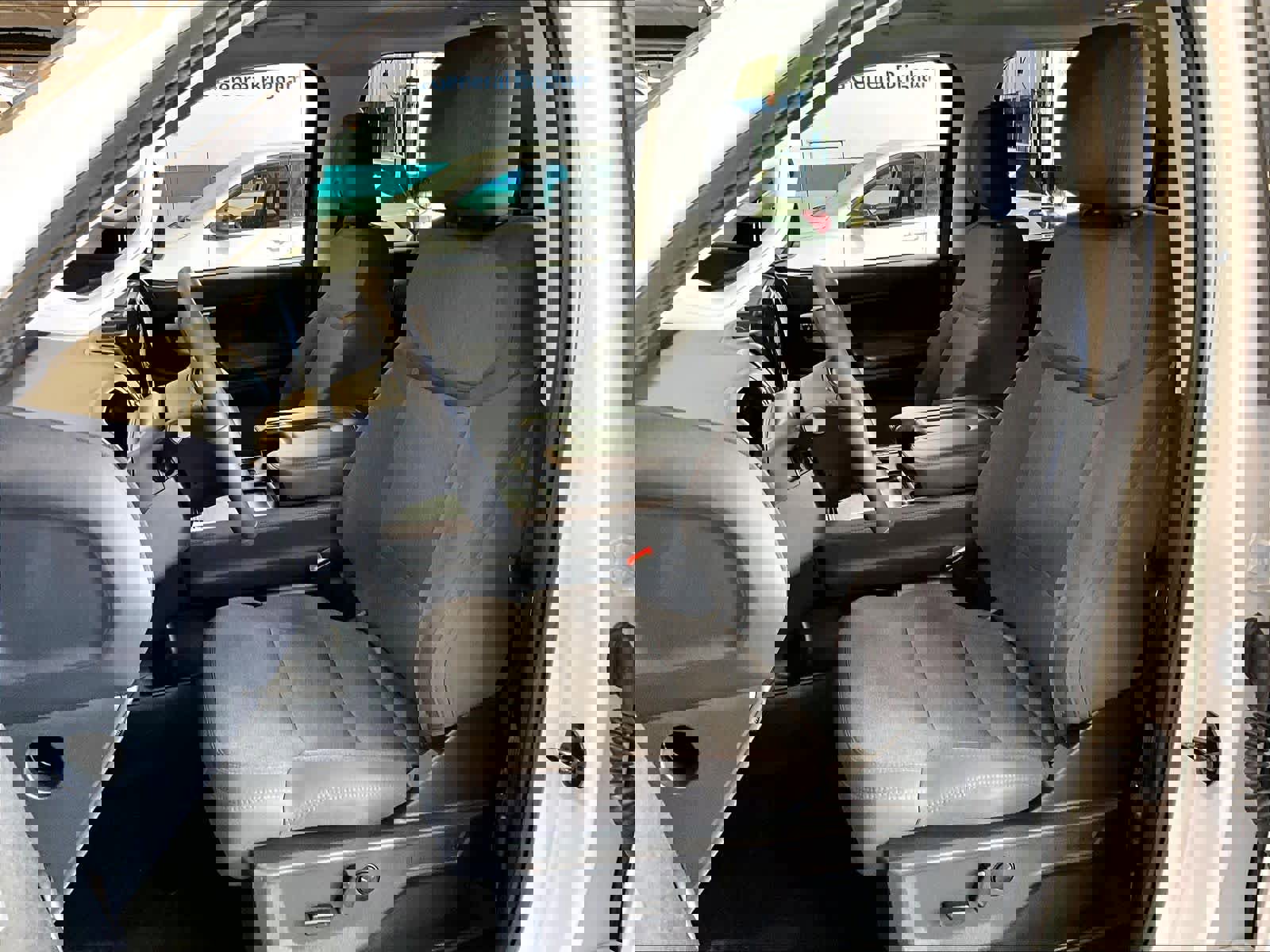 Used 2025 Ford Expedition Max Active image 10