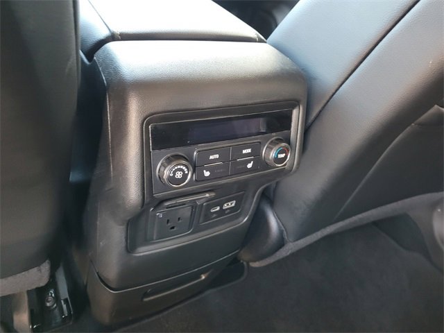 Used 2023 GMC Acadia Denali image 7