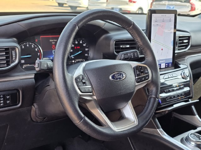 Certified 2024 Ford Explorer Limited w/ Limited Technology Package RWD image 29
