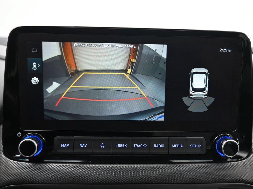 Used 2023 Hyundai Kona Limited w/ Cargo Package FWD image 20