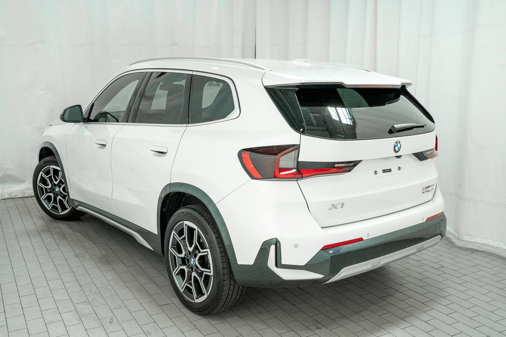 Used 2023 BMW X1 xDrive28i w/ Convenience Package image 3