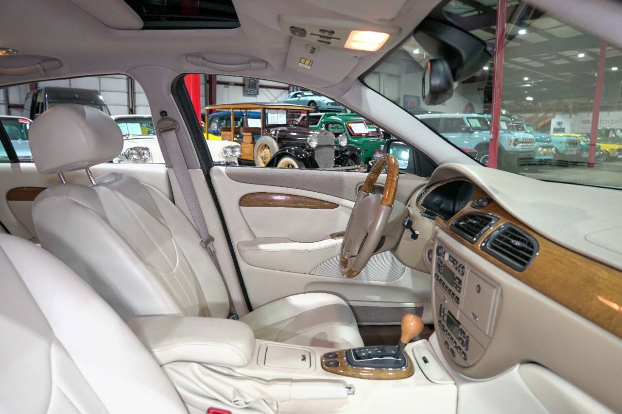 Used 2001 Jaguar S-TYPE 3.0 RWD image 39