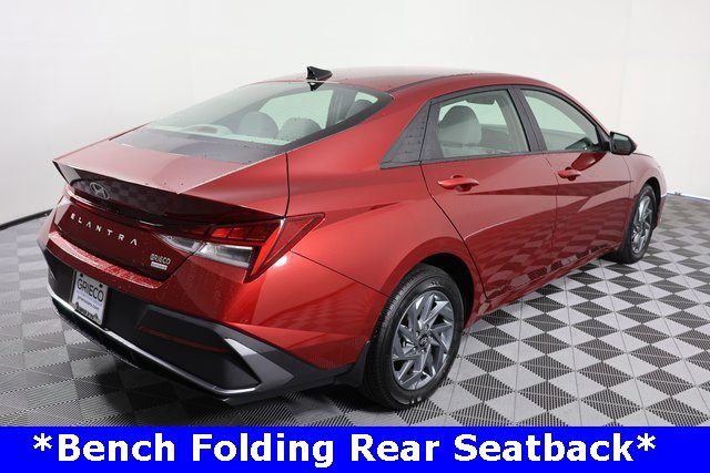 Certified 2024 Hyundai Elantra Blue image 8