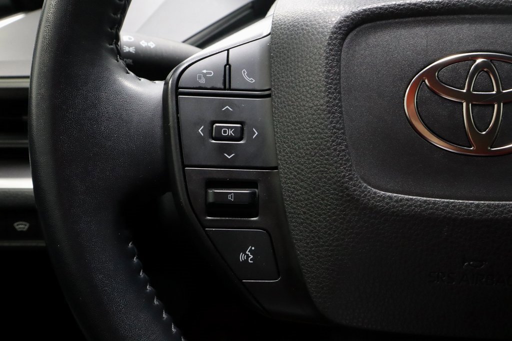 Used 2023 Toyota Prius LE image 26