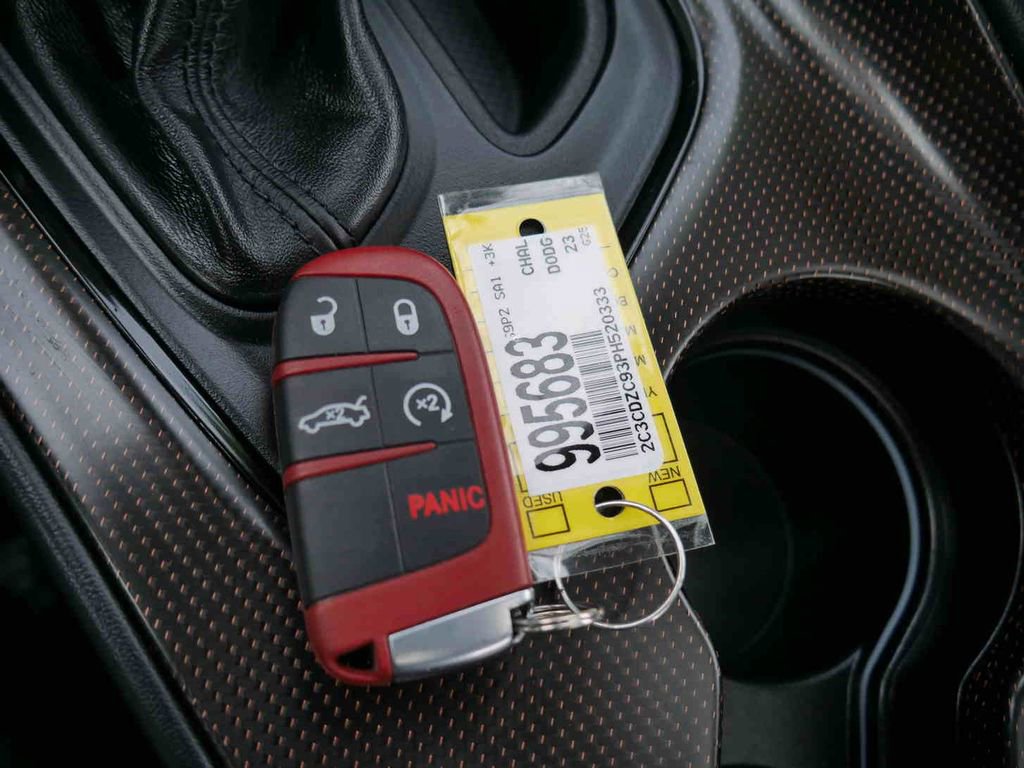 Used 2023 Dodge Challenger SRT Hellcat image 27