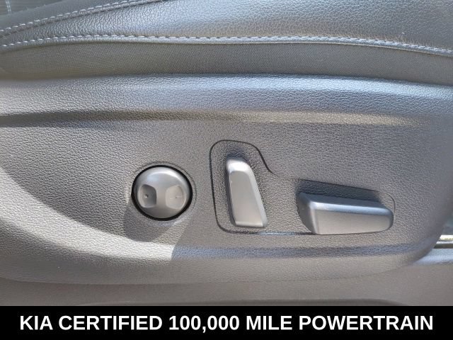 Certified 2025 Kia Telluride SX w/ SX Captain's Chair Package AWD/4WD image 30