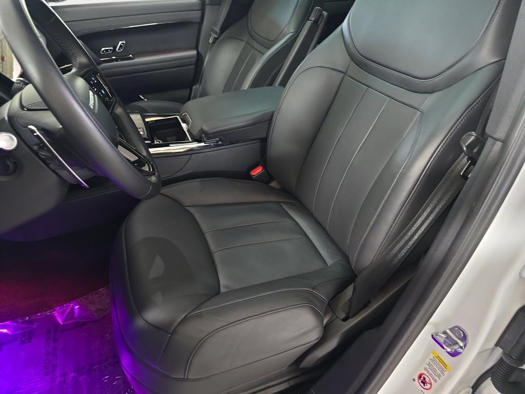 Used 2024 Land Rover Range Rover Sport Dynamic SE AWD/4WD image 17