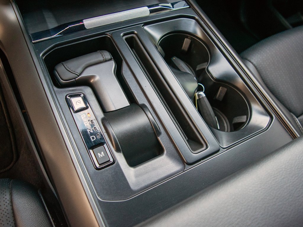 Used 2024 Ford F150 Lariat w/ Equipment Group 502A High image 21