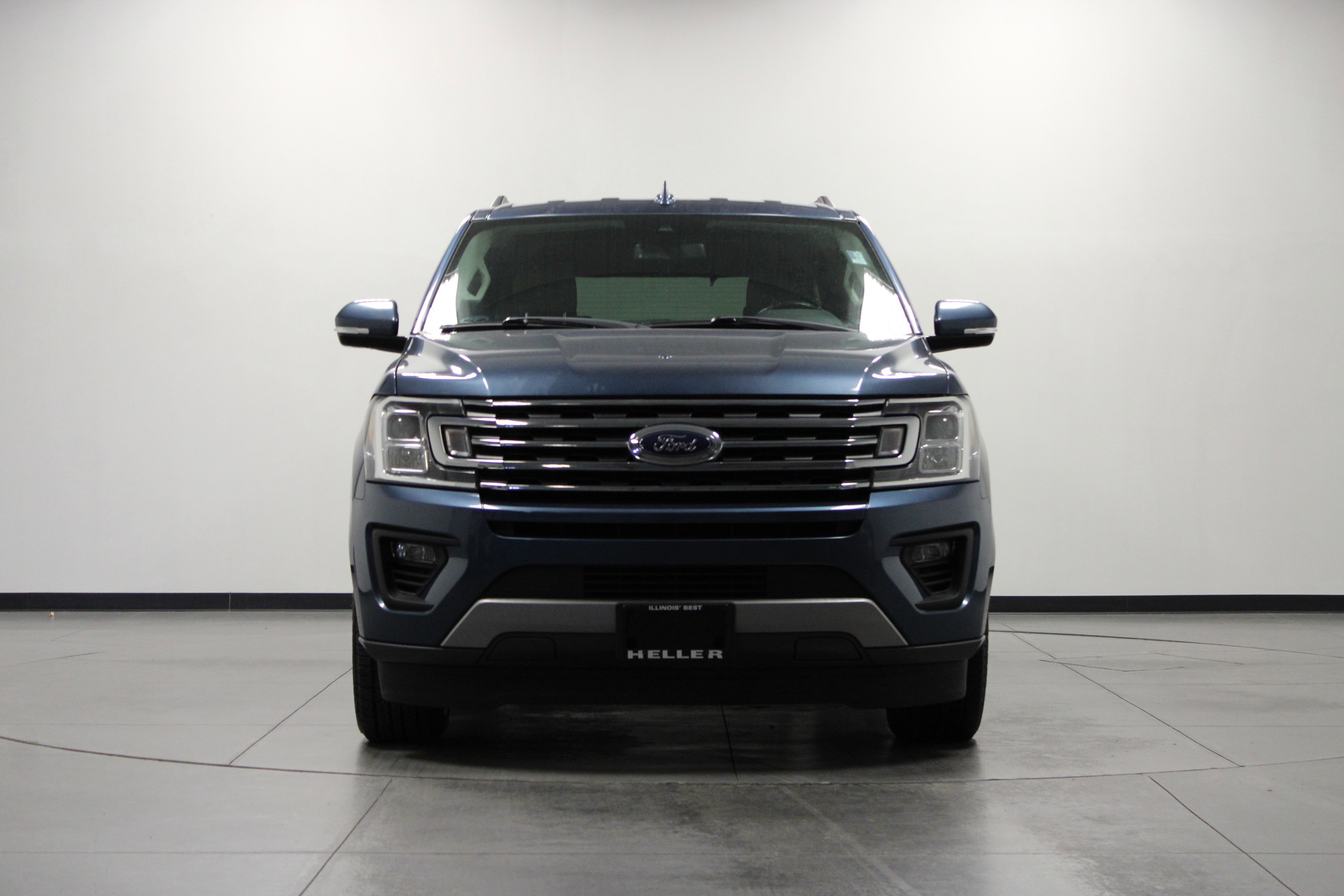 Used 2020 Ford Expedition XLT w/ Equipment Group 202A image 9