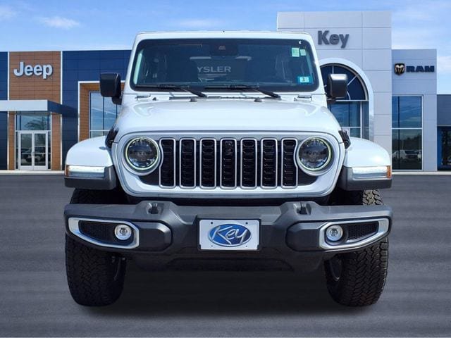 New 2025 Jeep Wrangler Unlimited Sahara w/ Safety Group AWD/4WD image 22