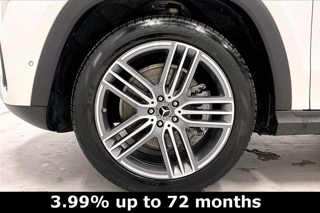 Used 2025 Mercedes-Benz GLS 450 4MATIC image 10