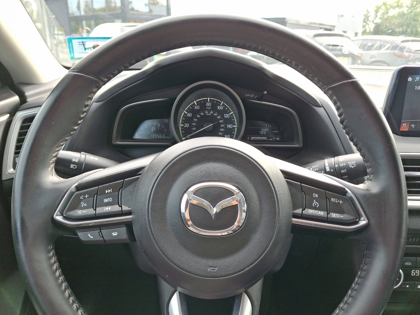 Used 2018 MAZDA MAZDA3 Touring image 20