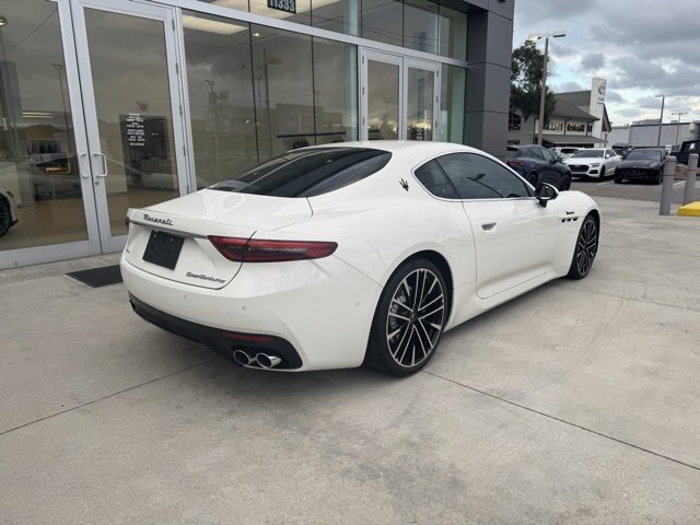 Used 2024 Maserati GranTurismo Modena image 4