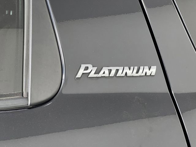 Used 2021 Toyota Sequoia Platinum image 41