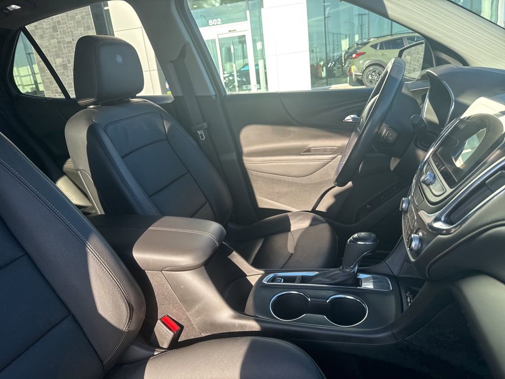 Used 2021 Chevrolet Equinox Premier image 7