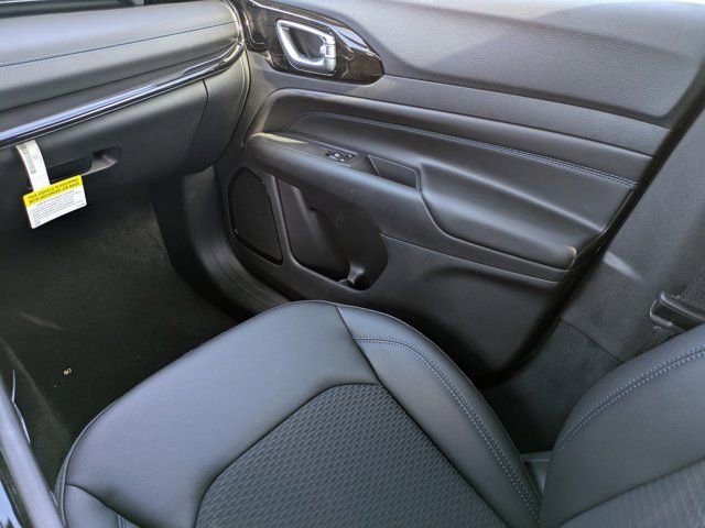 New 2026 Jeep Compass Latitude image 15