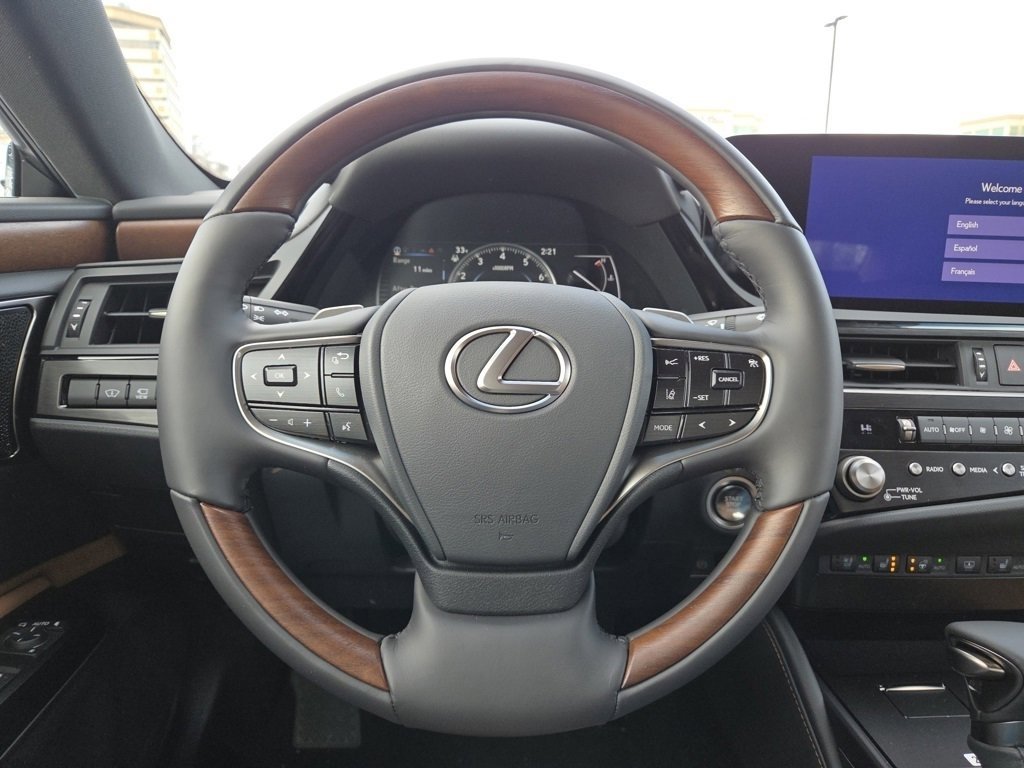 New 2025 Lexus ES 350 Ultra Luxury image 37