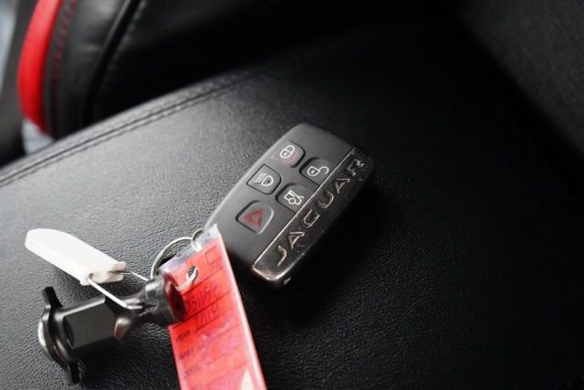 Used 2018 Jaguar F-TYPE Coupe image 33