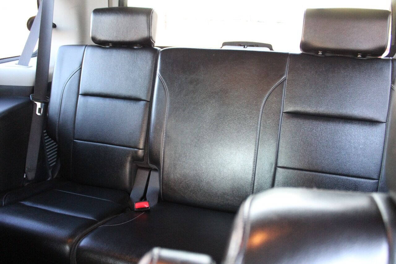 Used 2013 Nissan Armada Platinum AWD/4WD image 20