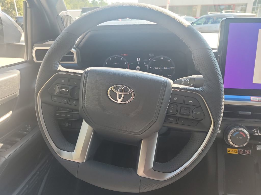 Certified 2025 Toyota Tacoma TRD Off-Road image 24