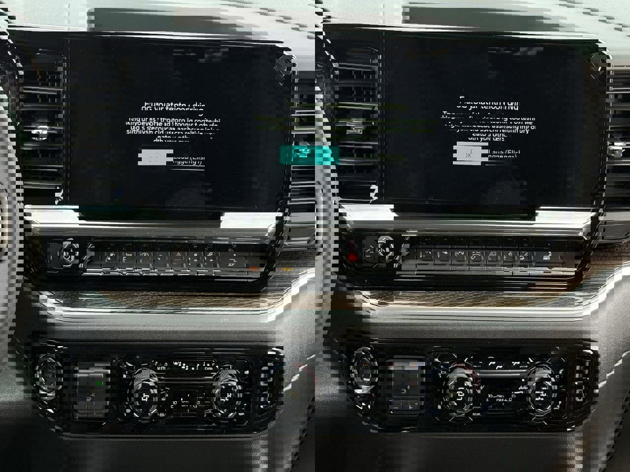 New 2026 Chevrolet Silverado 1500 RST w/ Texas Edition Plus image 14