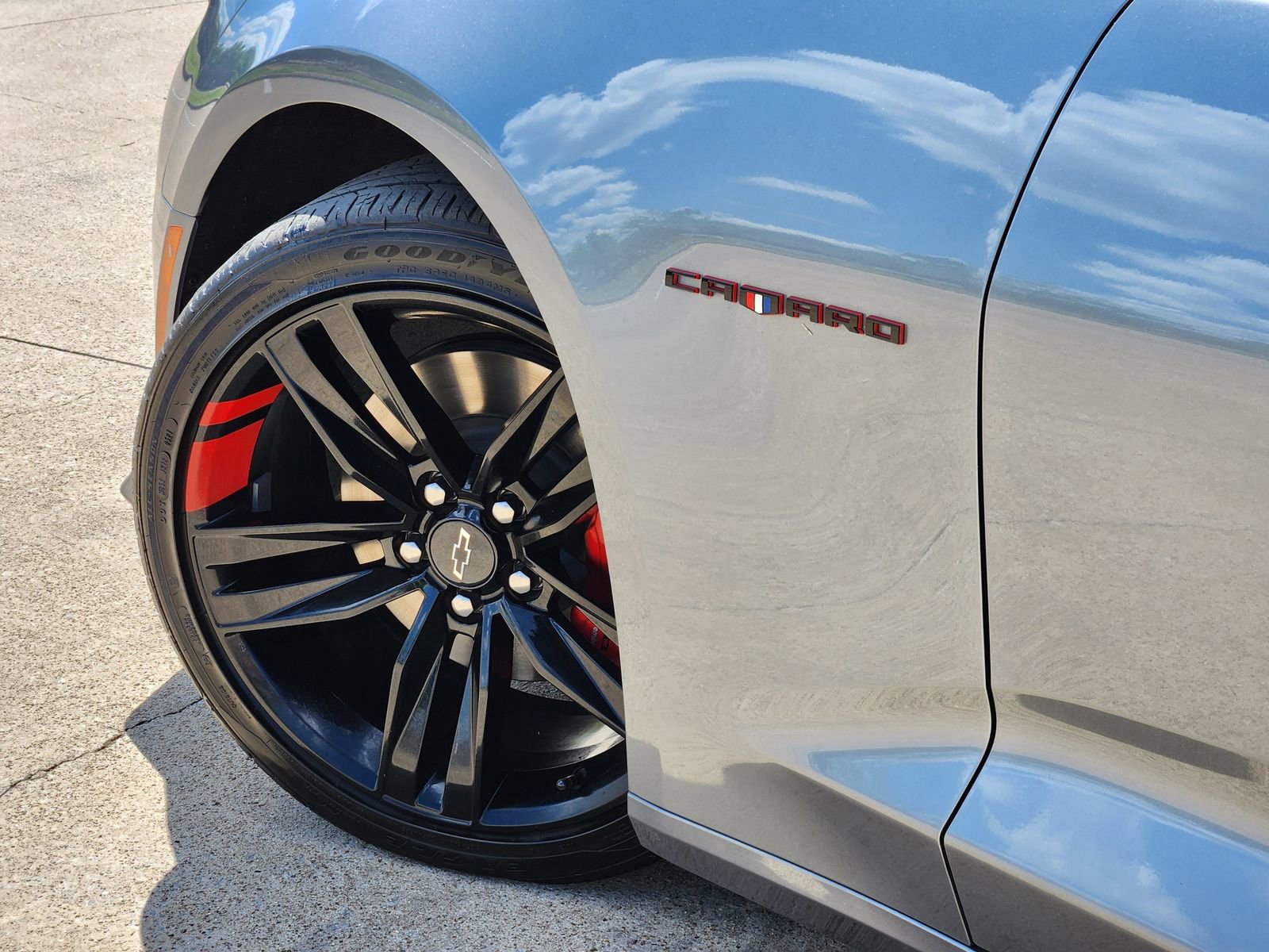 Used 2021 Chevrolet Camaro LT w/ Redline Edition image 17