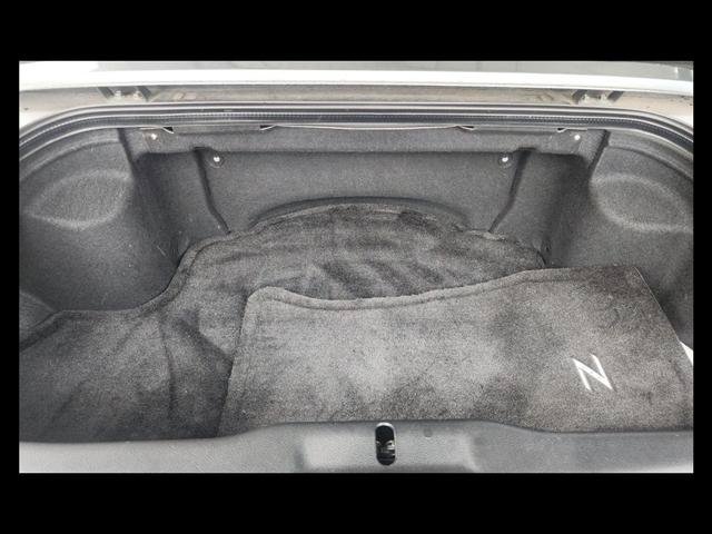 Used 2004 Nissan 350Z Touring RWD image 29