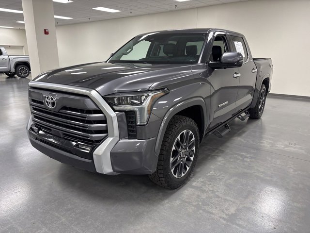 Used 2022 Toyota Tundra Limited image 3