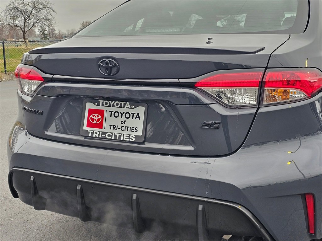 Used 2025 Toyota Corolla SE image 19