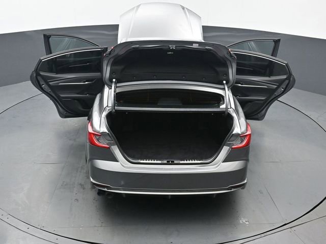 Used 2025 Toyota Camry LE image 47